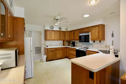 33 Shadow Lane, Whispering Pines, NC 28327 - Photo 13