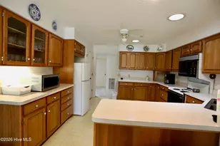 33 Shadow Ln, Whispering Pines, NC 28327 - Photo 11