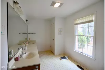 33 Shadow Lane, Whispering Pines, NC 28327 - Photo 17