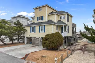 701 Spinnaker Arch, Corolla, NC 27927 - Photo 3