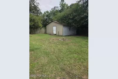 302 Pete Jones Drive, Richlands, NC 28574 - Photo 3