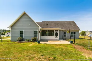 1227 Grayleigh Dr, Ayden, NC 28513 - Photo 5