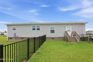 203 Magnolia Dr, Stella, NC 28582 - Photo 25