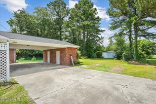 419 Forrest Rd, Warsaw, NC 28398 - Photo 7