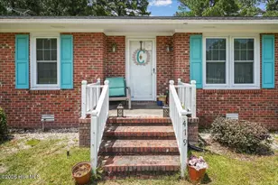 419 Forrest Rd, Warsaw, NC 28398 - Photo 5