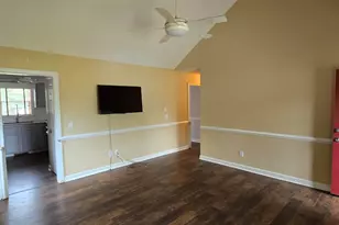 1705 Crawfords Pointe Dr, Greenville, NC 27834 - Photo 3