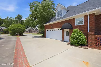 201 Foxcroft Lane, Winterville, NC 28590 - Photo 71