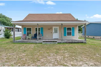 3216 Greenbriar Avenue SW, Supply, NC 28462 - Photo 1