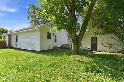 105 Montgomery Avenue, Wilmington, NC 28405 - Photo 3