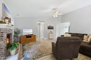 304 Barbara Dr, New Bern, NC 28562 - Photo 11