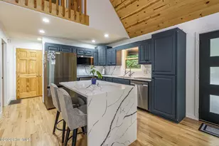 135 Heritage Trl, Brasstown, NC 28902 - Photo 7