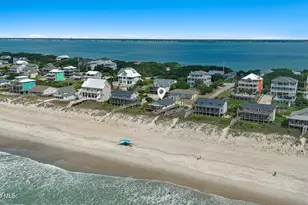 901 Ocean Dr, Emerald Isle, NC 28594 - Photo 1