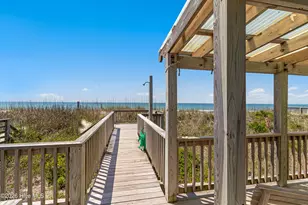 901 Ocean Dr, Emerald Isle, NC 28594 - Photo 27