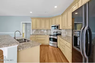 3185 Wexford Way, Southport, NC 28461 - Photo 11