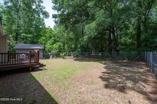 2013 Ridge Rd, New Bern, NC 28560 - Photo 5