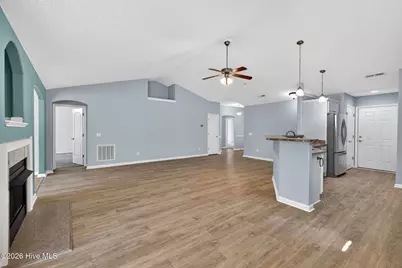512 Azalea Drive, Hampstead, NC 28443 - Photo 7