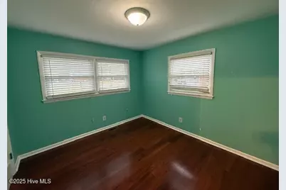 2008 Thompson Drive, Newport, NC 28570 - Photo 9