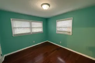 2008 Thompson Dr, Newport, NC 28570 - Photo 9