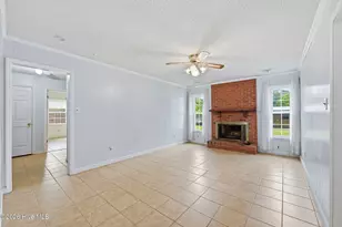 913 Colony Dr, New Bern, NC 28562 - Photo 11