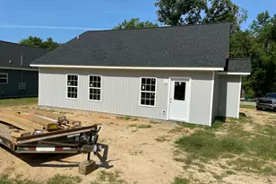 633 Clary St, Thomson, GA 30824 - Photo 3