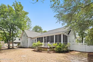 102 SW 22nd St, Oak Island, NC 28465 - Photo 7