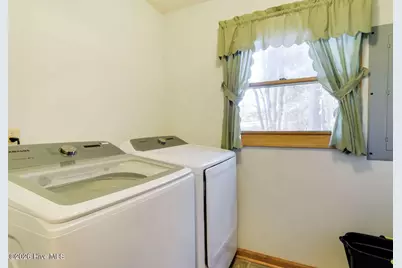 725 Country Lane, Murphy, NC 28906 - Photo 17