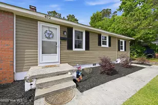 402 Clyde Dr, Jacksonville, NC 28540 - Photo 3