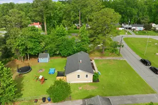 402 Clyde Dr, Jacksonville, NC 28540 - Photo 39
