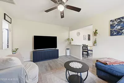 402 Clyde Drive, Jacksonville, NC 28540 - Photo 5