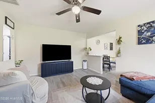 402 Clyde Dr, Jacksonville, NC 28540 - Photo 5