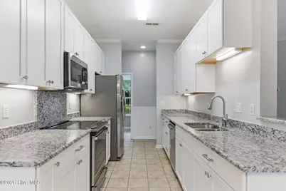 4209 Hoggard Drive, Wilmington, NC 28403 - Photo 5