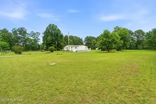 138 Charles St, Hamlet, NC 28345 - Photo 7