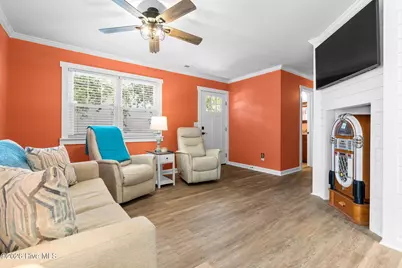 169 NW 3rd Street, Oak Island, NC 28465 - Photo 5