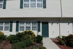 87 Century Ct, Swansboro, NC 28584 - Photo 1