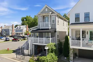 227 E Water St, Washington, NC 27889 - Photo 3