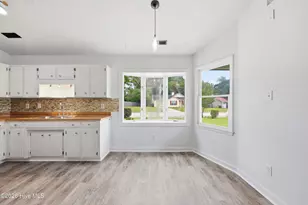 356 Lee Dr, Havelock, NC 28532 - Photo 17
