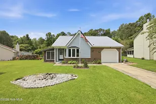 356 Lee Dr, Havelock, NC 28532 - Photo 3