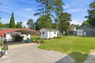 655 E Water St, Belhaven, NC 27810 - Photo 11