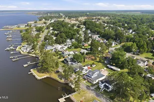 655 E Water St, Belhaven, NC 27810 - Photo 25