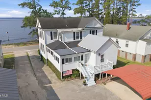 655 E Water St, Belhaven, NC 27810 - Photo 15