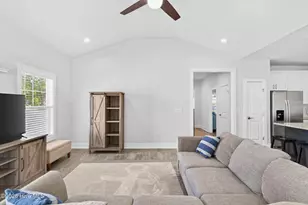 540 Barber Rd, Southport, NC 28461 - Photo 9