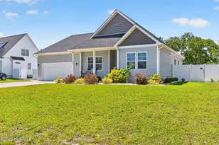 540 Barber Rd, Southport, NC 28461 - Photo 5