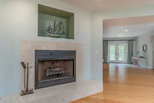301 Sandy Point Dr, Beaufort, NC 28516 - Photo 9