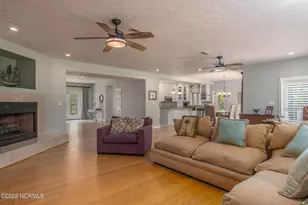 301 Sandy Point Dr, Beaufort, NC 28516 - Photo 11