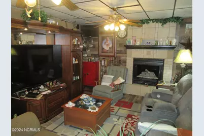 9036 Caratoke Highway, Harbinger, NC 27941 - Photo 17