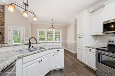 219 White Oak Bluff Road, Stella, NC 28582 - Photo 5
