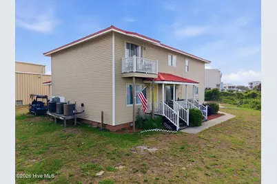 133 SE 48th Street, Oak Island, NC 28465 - Photo 3
