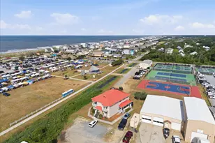 133 SE 48th St, Oak Island, NC 28465 - Photo 5