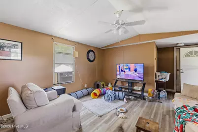315 Messer Loop Road, Burgaw, NC 28425 - Photo 7