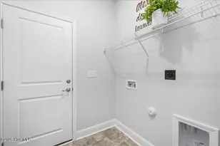 820 Hidden Brg Dr, Jacksonville, NC 28546 - Photo 25
